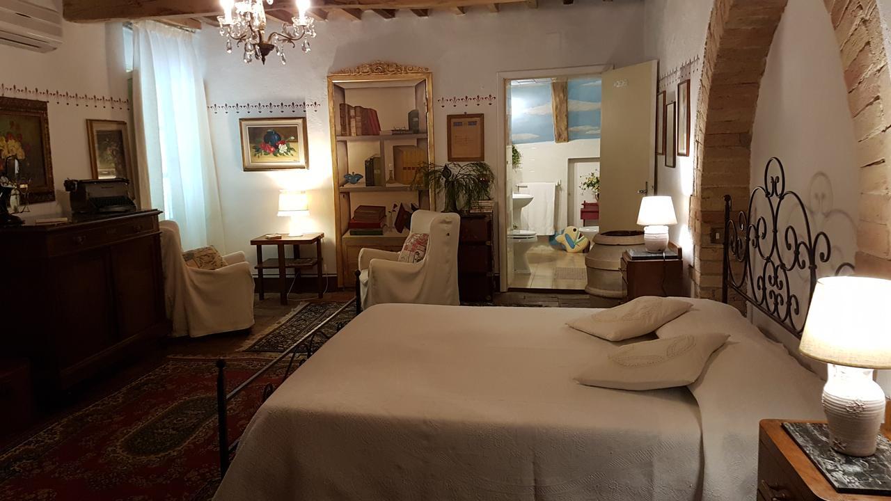 La Romita Ospitalita Rurale Familiare Villa Montisi Exteriör bild